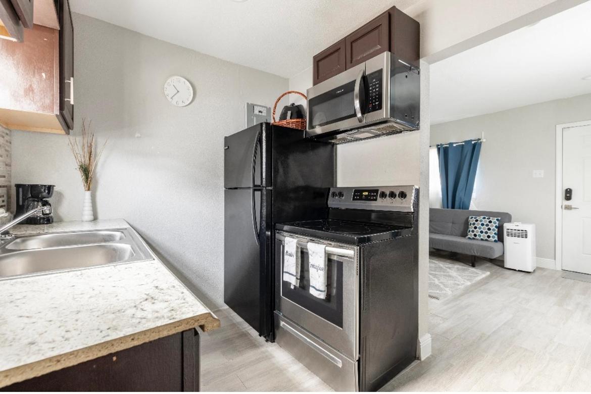 Modern And Comfy Miami